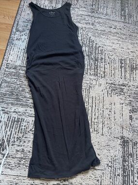 a:glow Black Ribbed Midi Tank Skirt